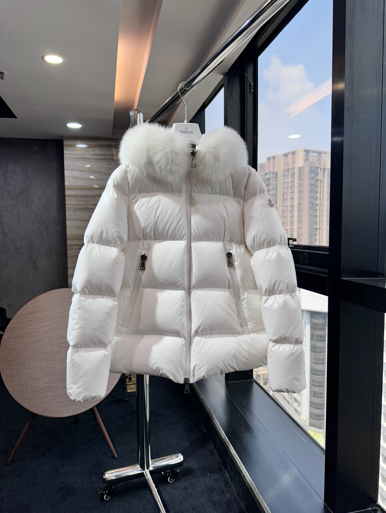Laiche 여성 구스다운 재킷