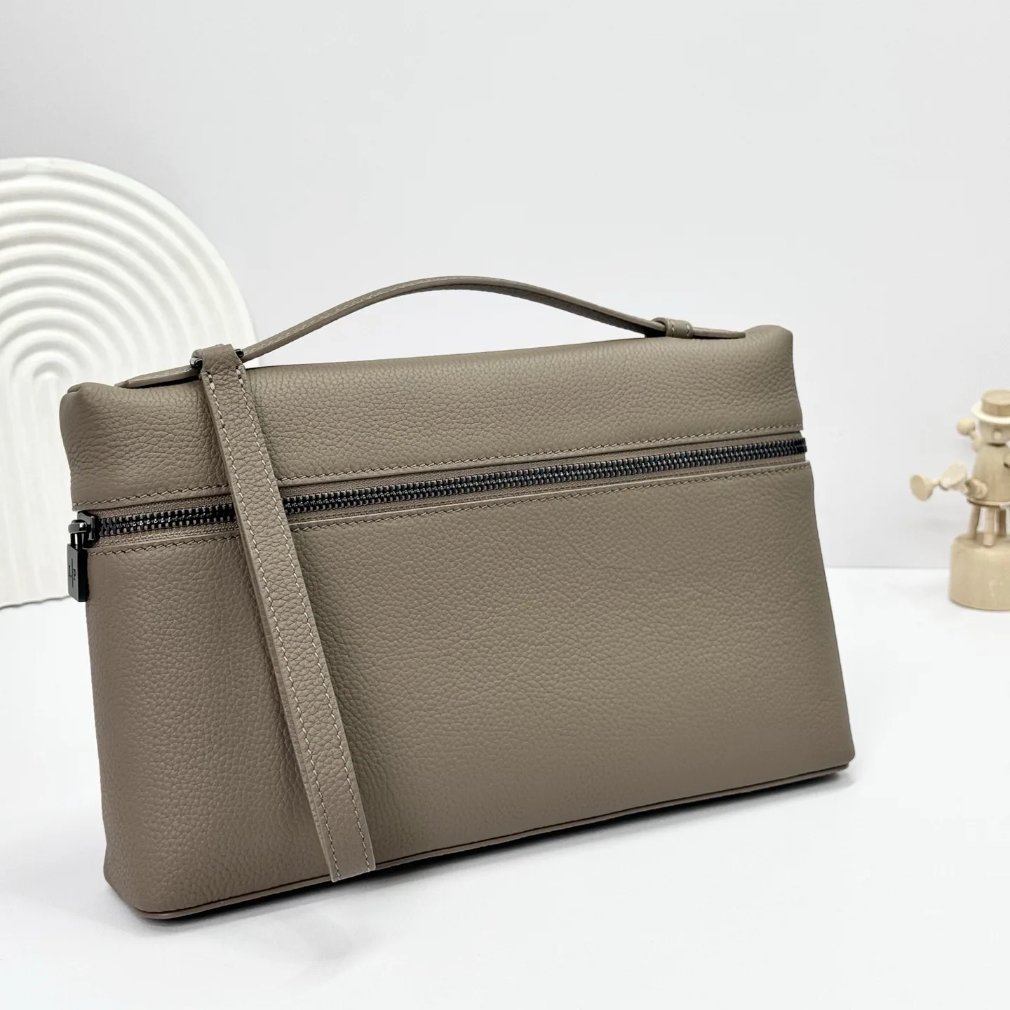로로피아나 엑스트라 파우치 남성 클러치 29*17*5