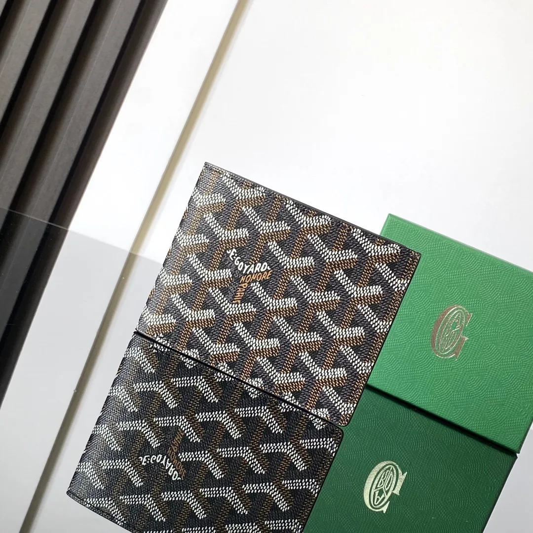 고야드 반지갑  12 cmx2.4 cm x10.5cm