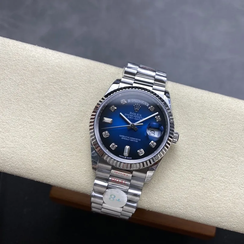 8+ | 3255 무브먼트 | 36mm | 데이데이트 Day-date 147g