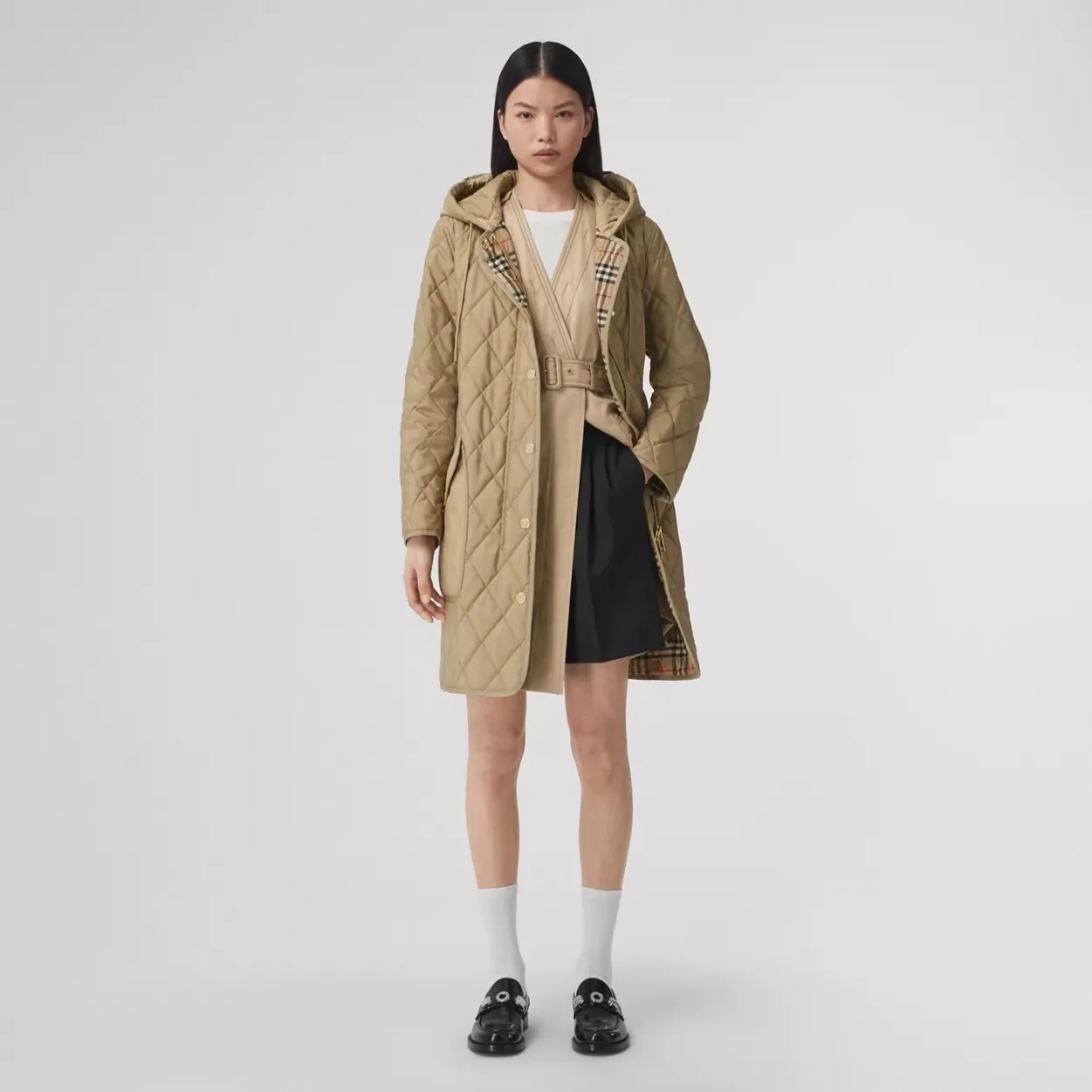 Burberry 다이아몬드 퀼팅 후드 코트
