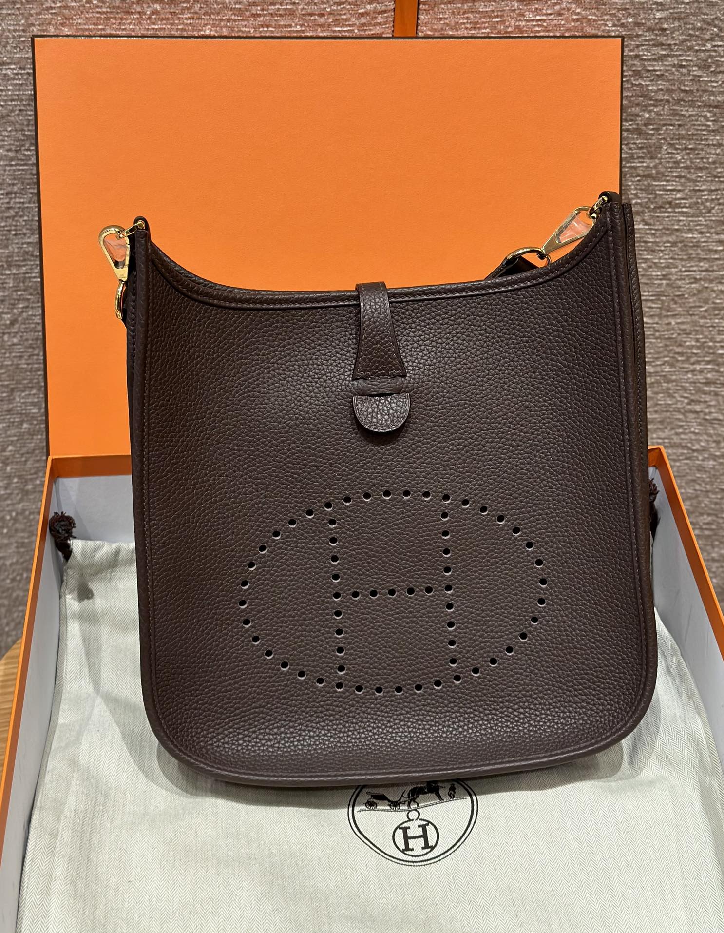 Herm*s Evelyne 29  TC  숄더백