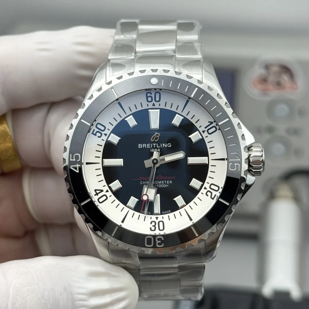 BLS l 2824 무브먼트 l 42mm l 브라이틀링 Superocean Automatic 42