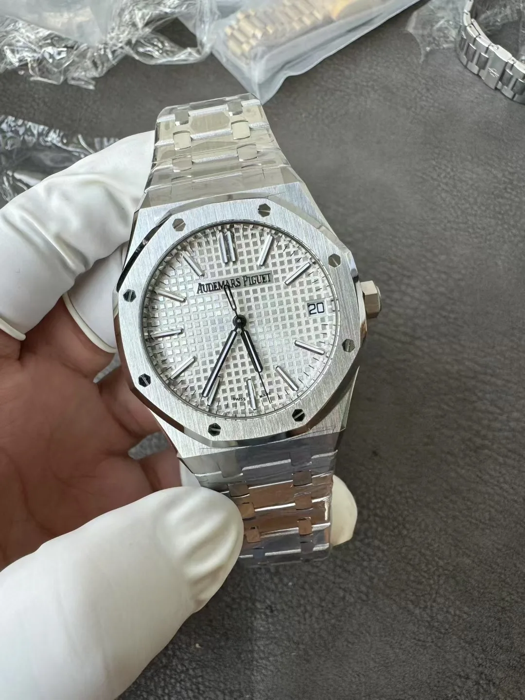 TOP | 4302 무브먼트 l 41mm l 오데마 피게 로열오크  15510