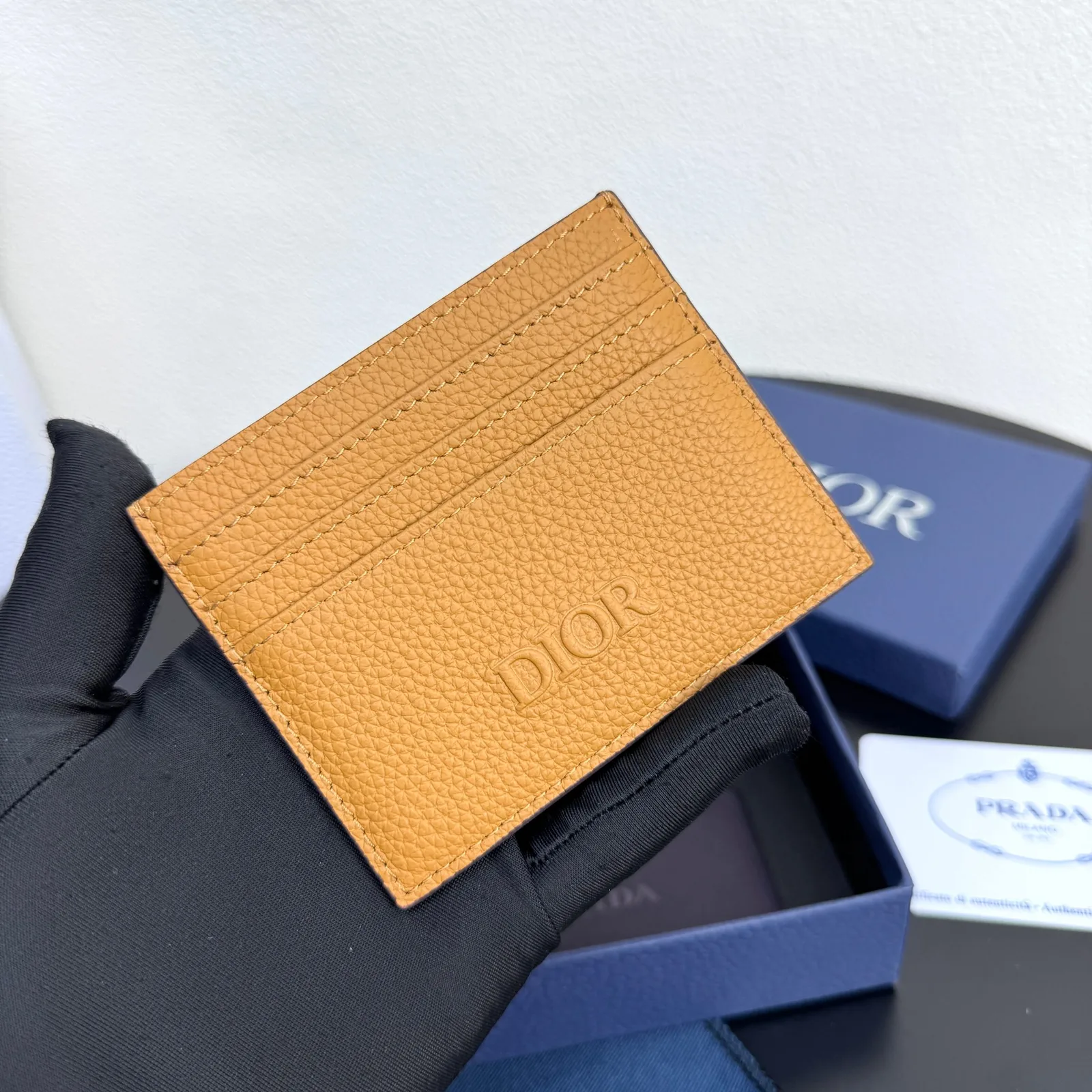 Dior Privé 카드 지갑