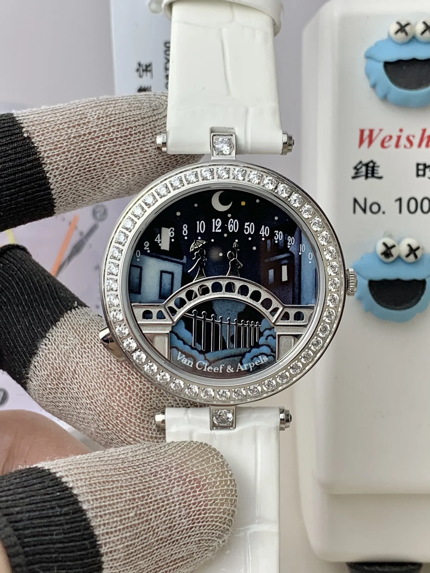 Van Cleef and Arpels 쿼츠 38미리 다이아몬드 van0020