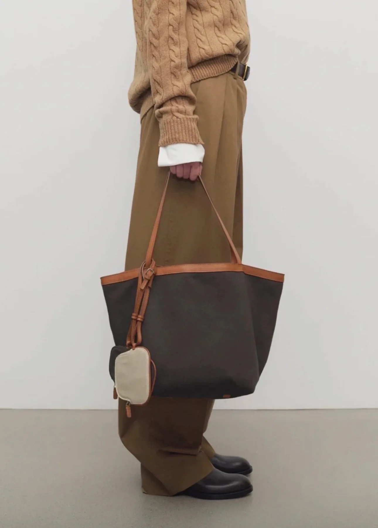 THEROW 파크 쓰리 캔버스 토트백  27×25×47cm