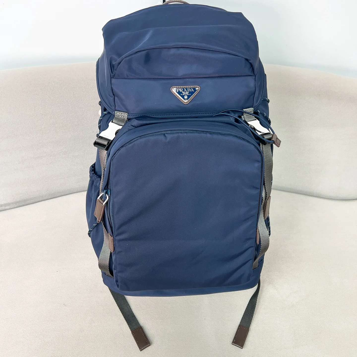 2VZ123  백팩 28x46x22cm