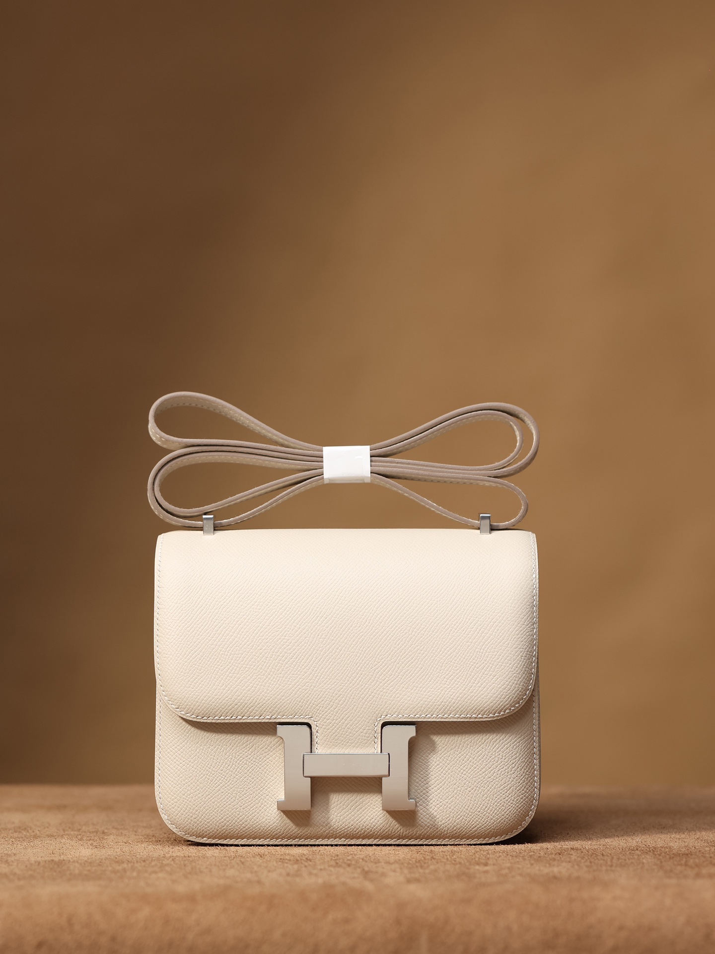 M9 Hermès Constance 19 Epsom