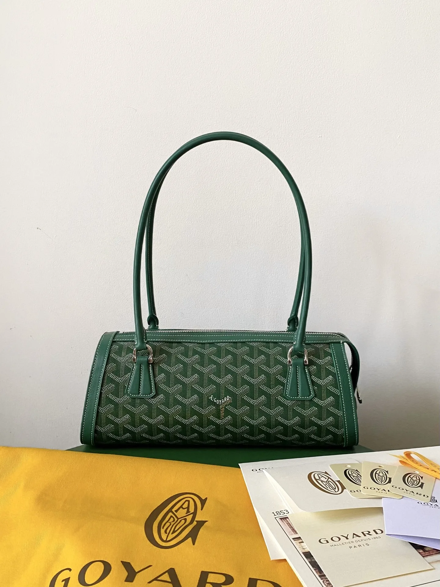 고야드 봉보니에르 백  30×10.5×12cm