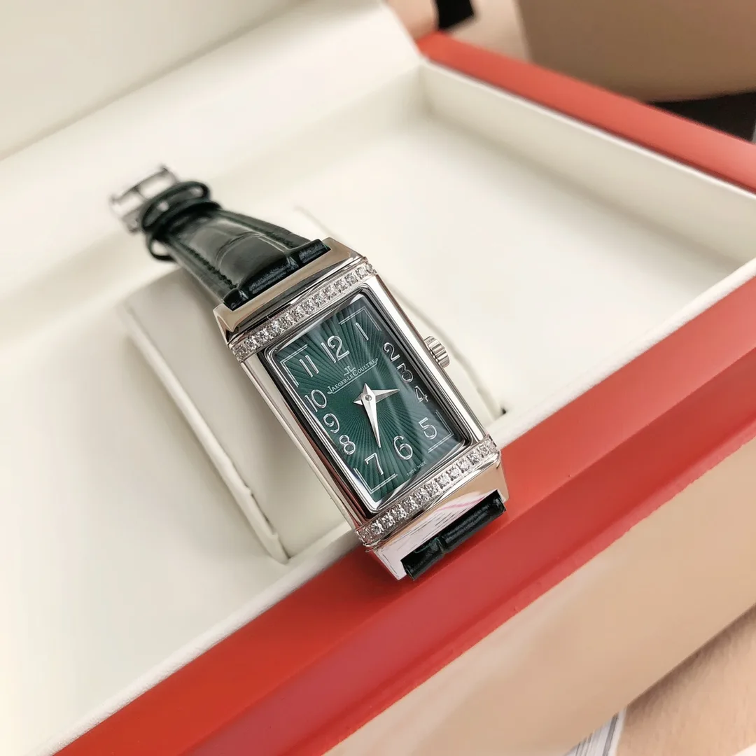 Jaeger Reverso One Q3288560    40.1mm x 20mm