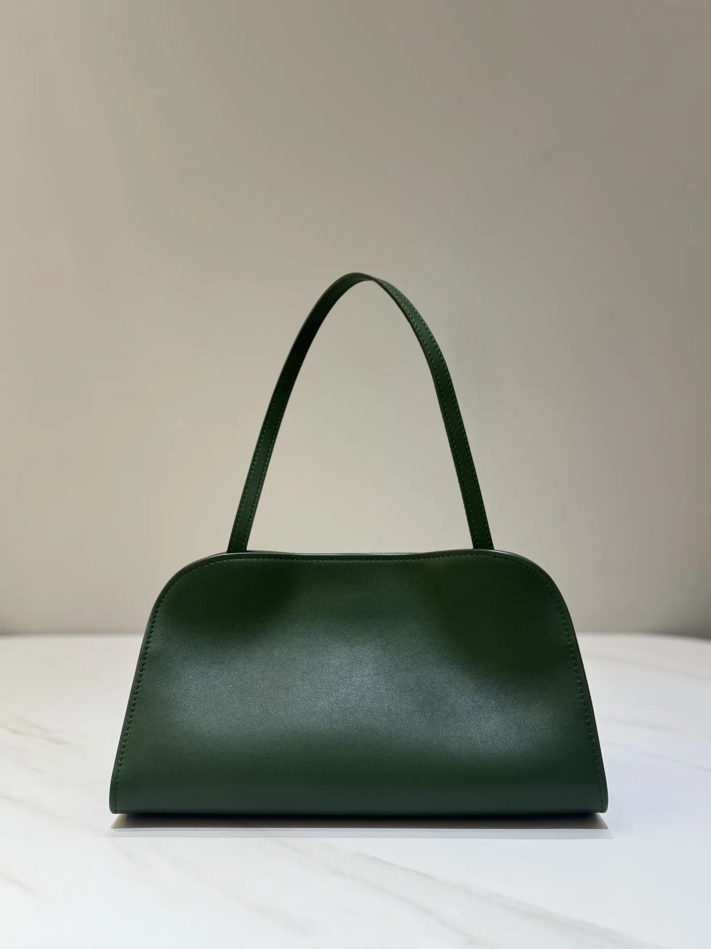 THE ROW   Peggy   27.9 ×15.2 ×10.9cm