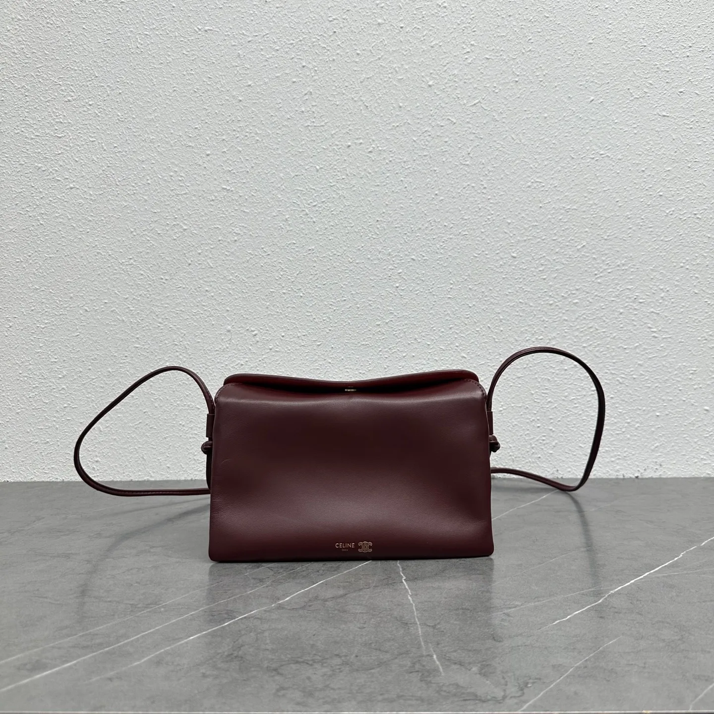 Trio Flap bag 100862  22x14x4