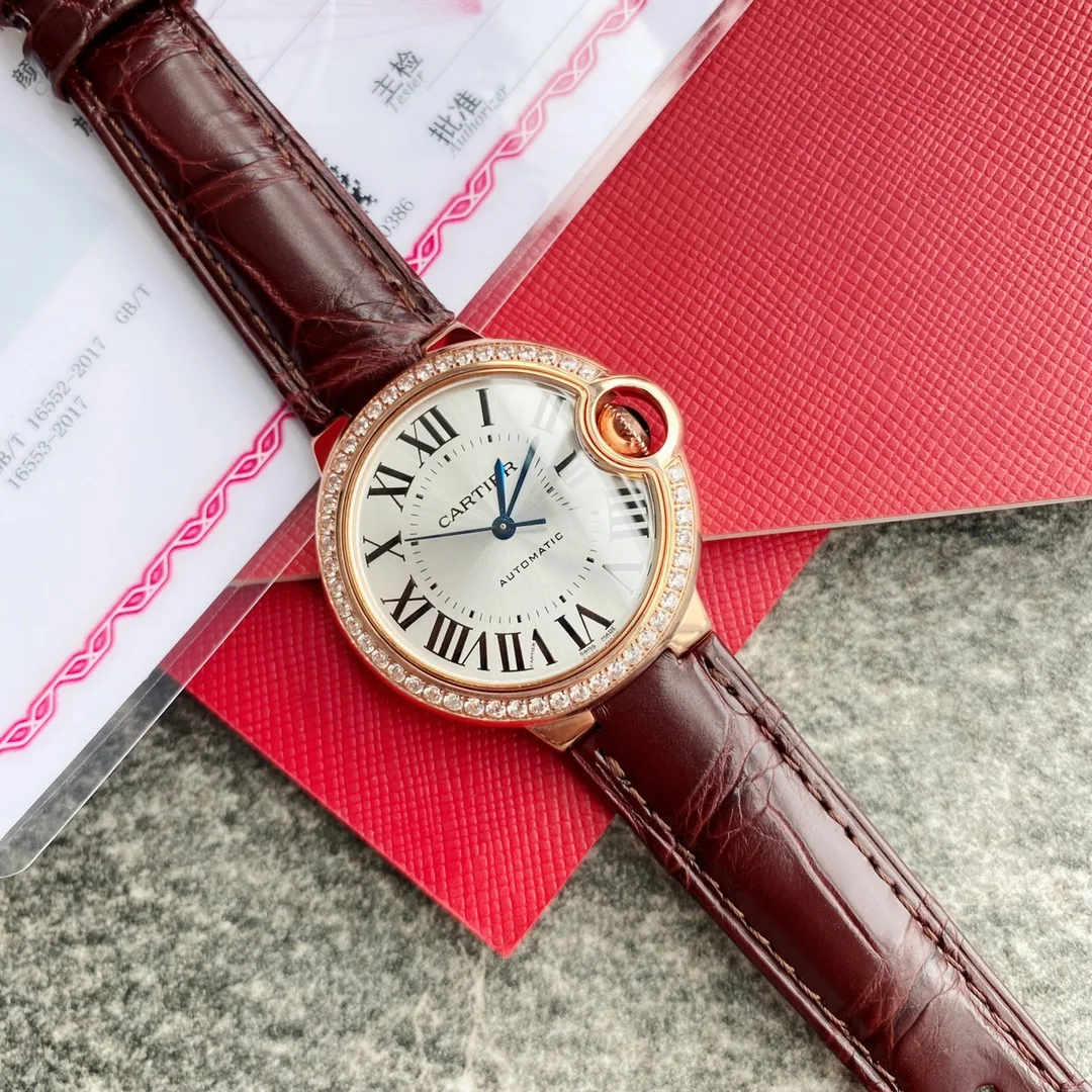 Eta2671  무브먼트 l 33mm l  까르띠에 워치 발롱 블루 WJBB0033 다이아몬드.