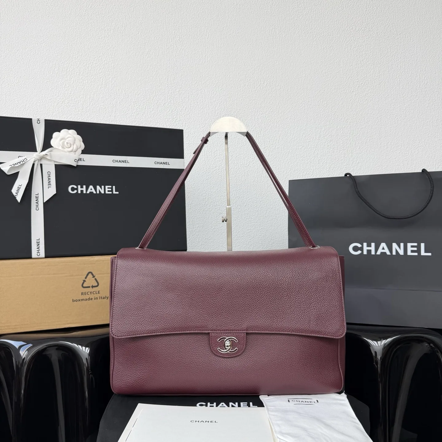 26S CF Maxi Flap Bag 38cm
