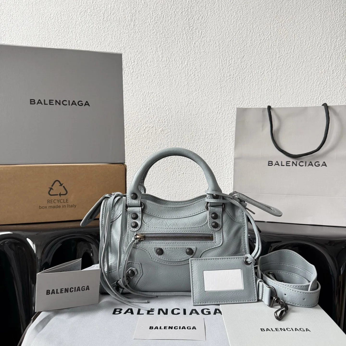 Balenciaga  르 시티 백 미니 페탈 핑크  24x  16 X   9cm