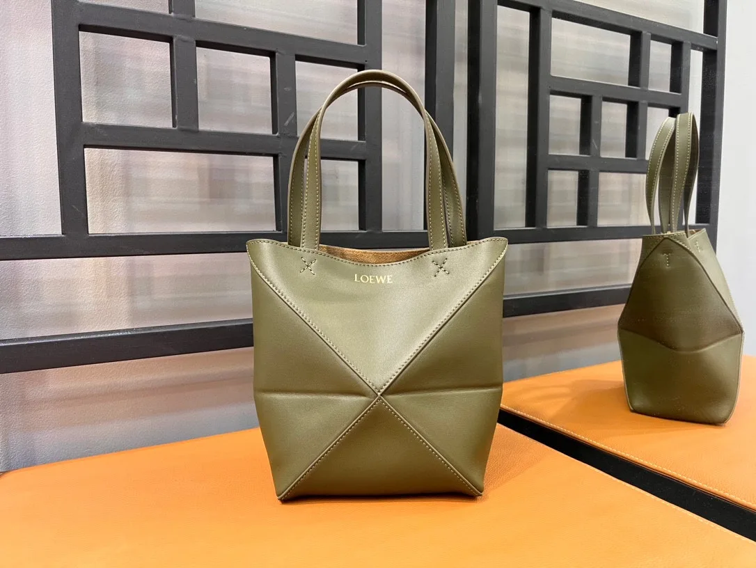 로에베 미니 퍼즐 폴드 토트  16.5/9.5/20cm