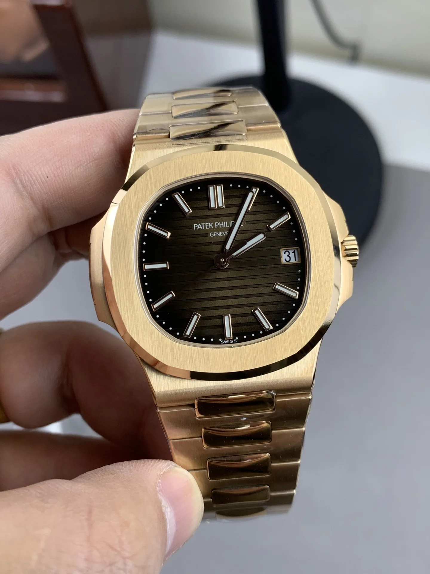 BBF l 324 / 330 무브먼트 l 40mm l 파텍필립 노틸러스 5711