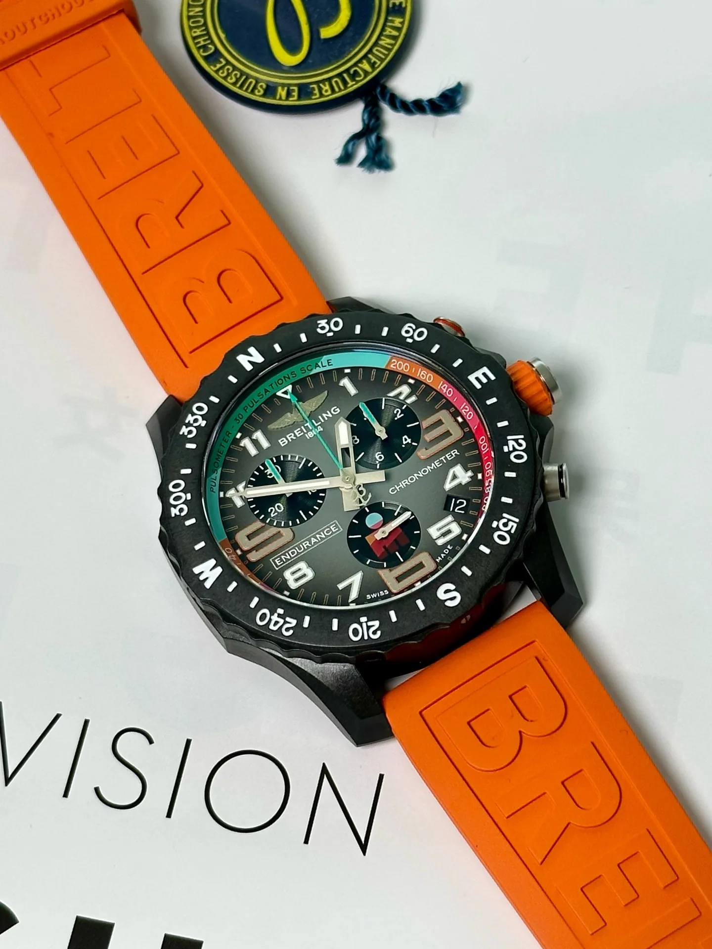 OEM l 쿼츠 l 44mm l 프로페셔널 인듀어런스 프로 44 70.3 World Championship 2022 X823101A1M1S1